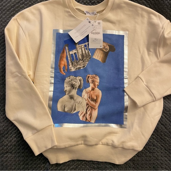 Zara Tops - NWT Zara Venus Italica Sweatshirt.  Size M